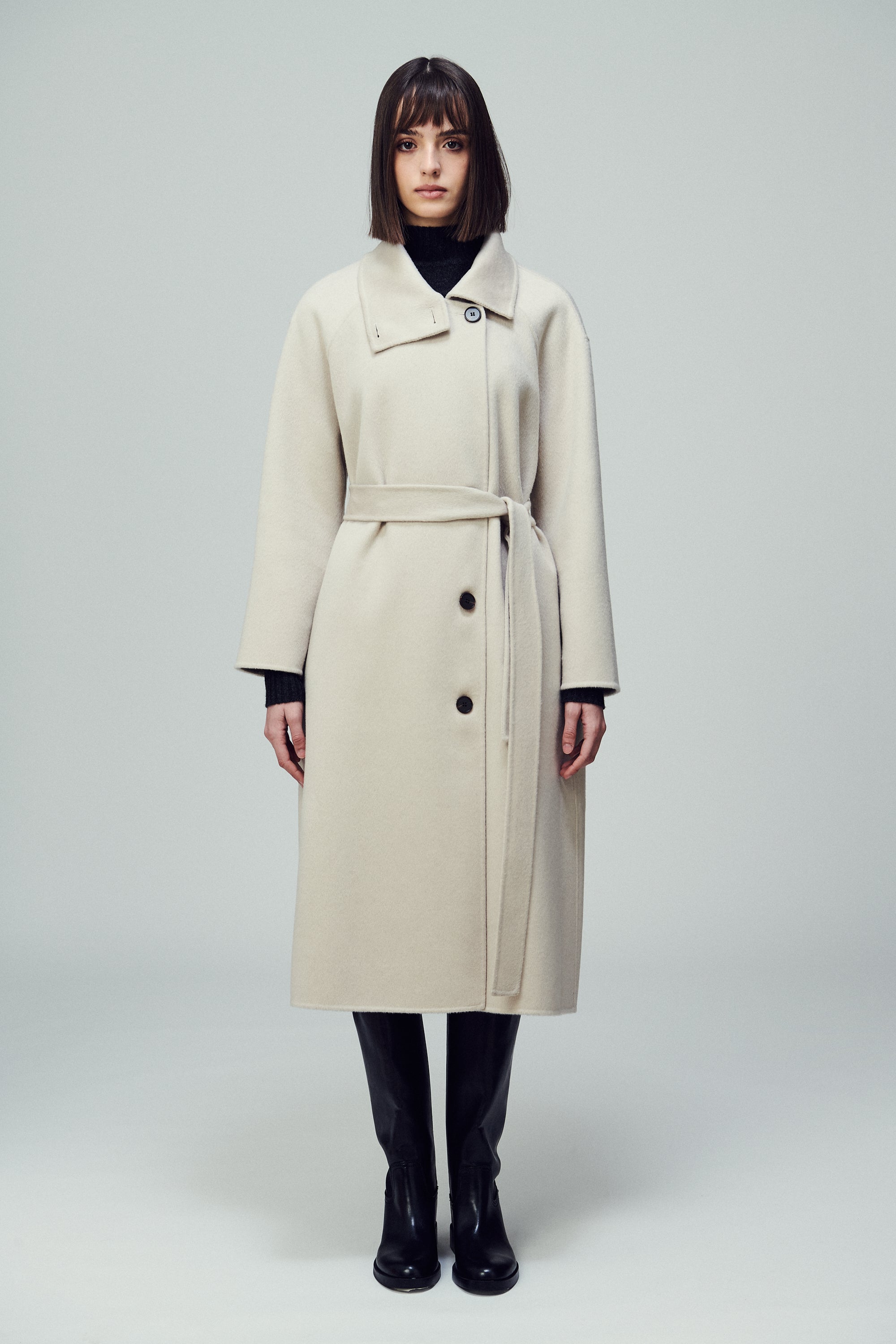 Paris High-Neck Coat Mother of Pearl