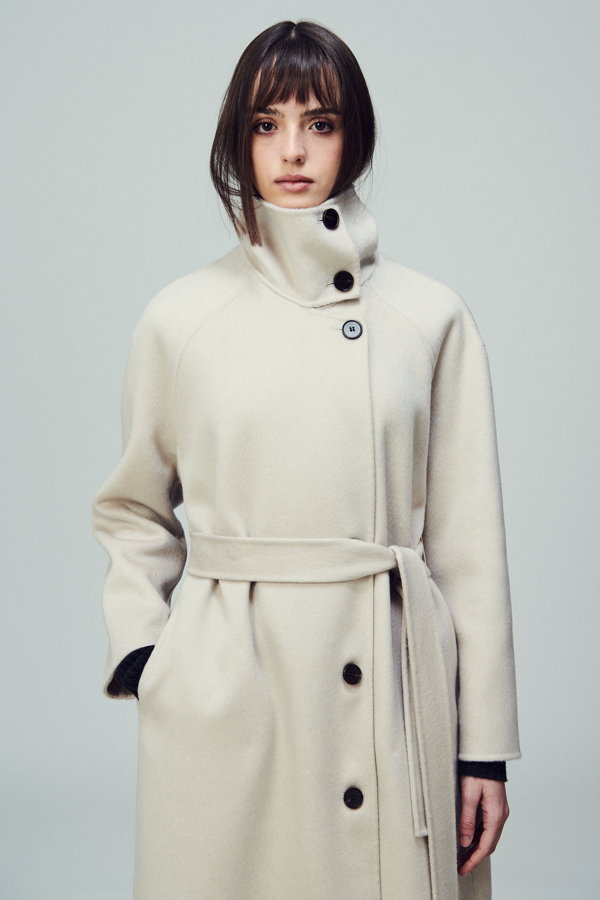 Paris High-Neck Coat Mother of Pearl
