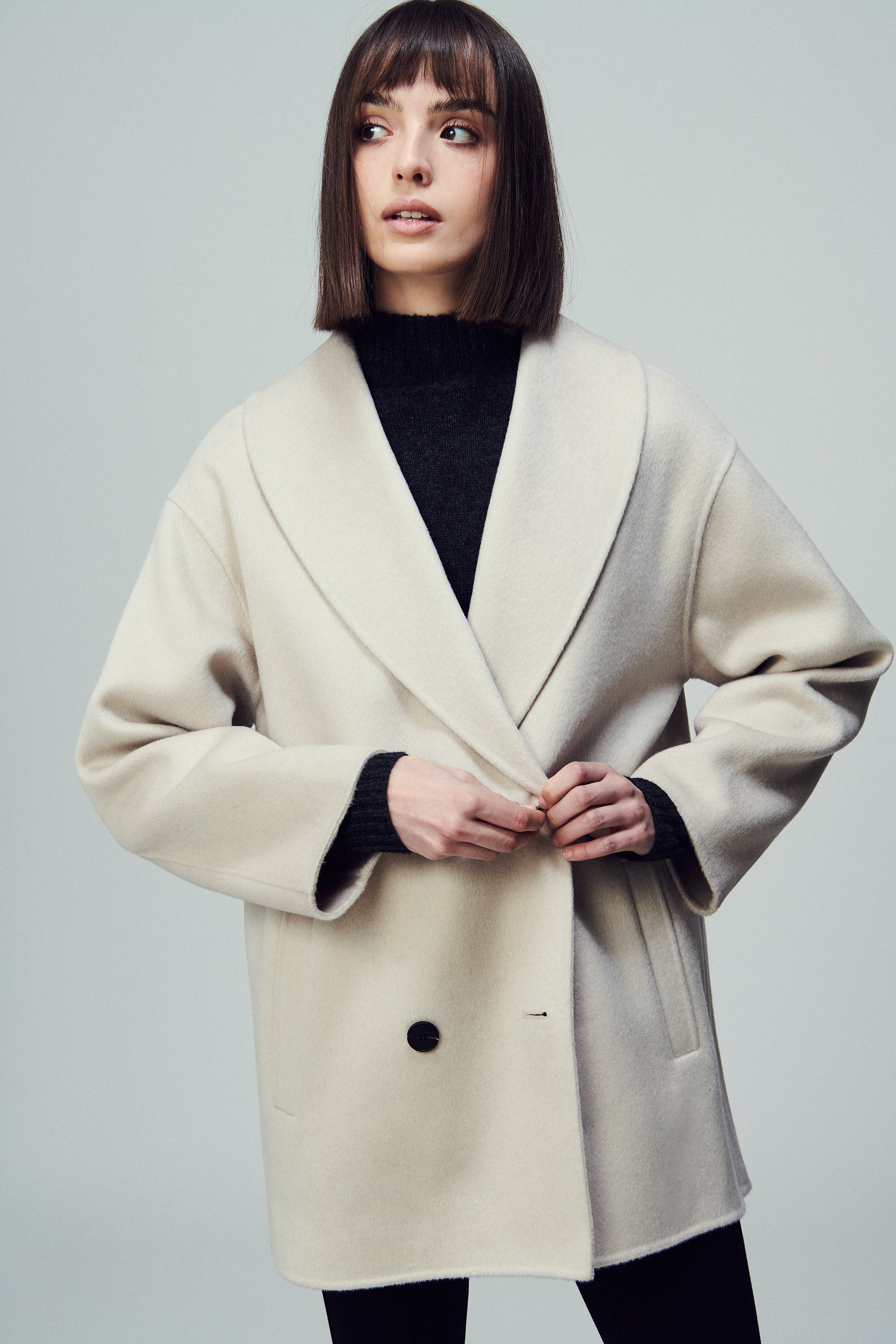 Brooklyn Round Lapel Coat Mother of Pearl