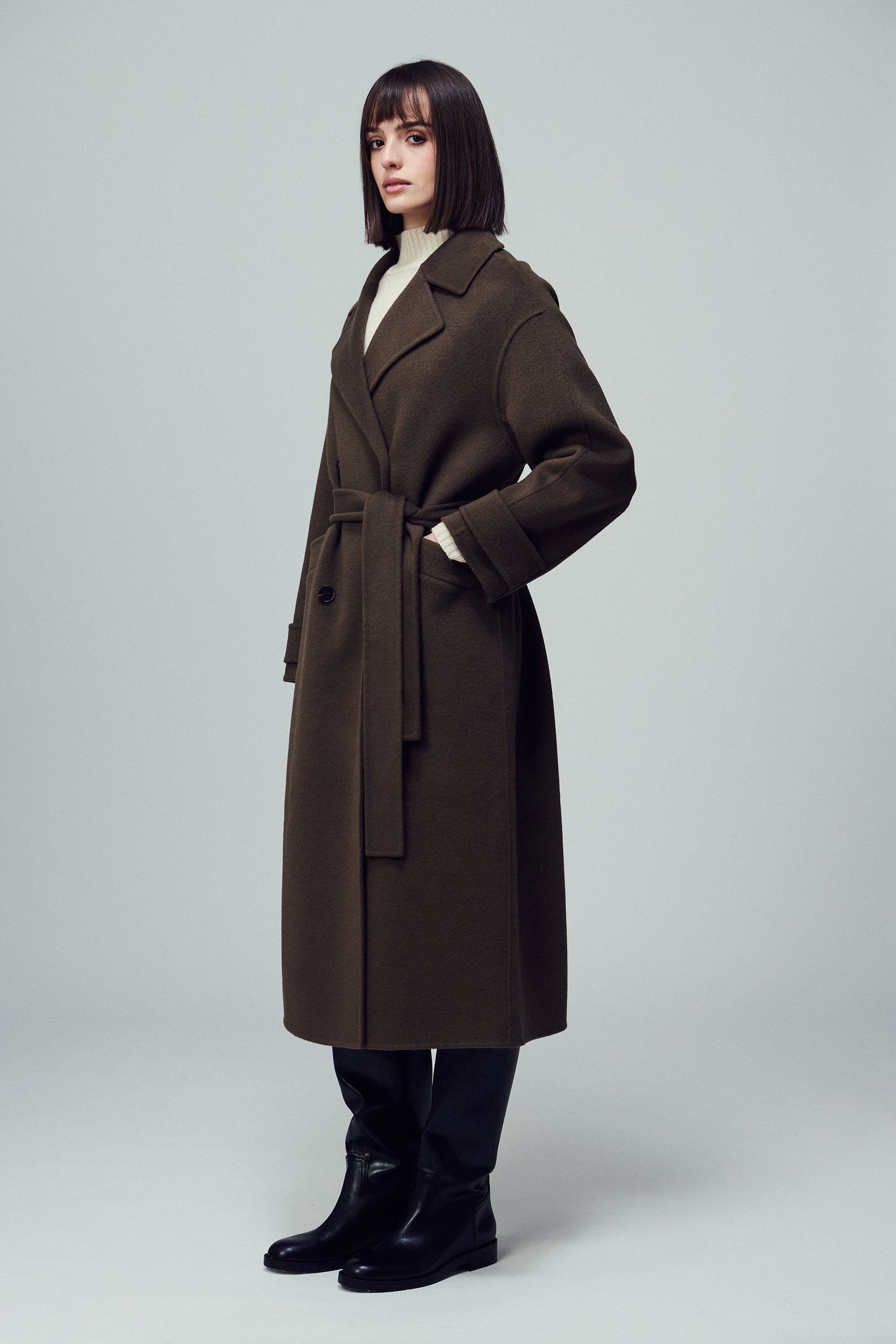 Savile Oversized Double-Breasted Coat Mink