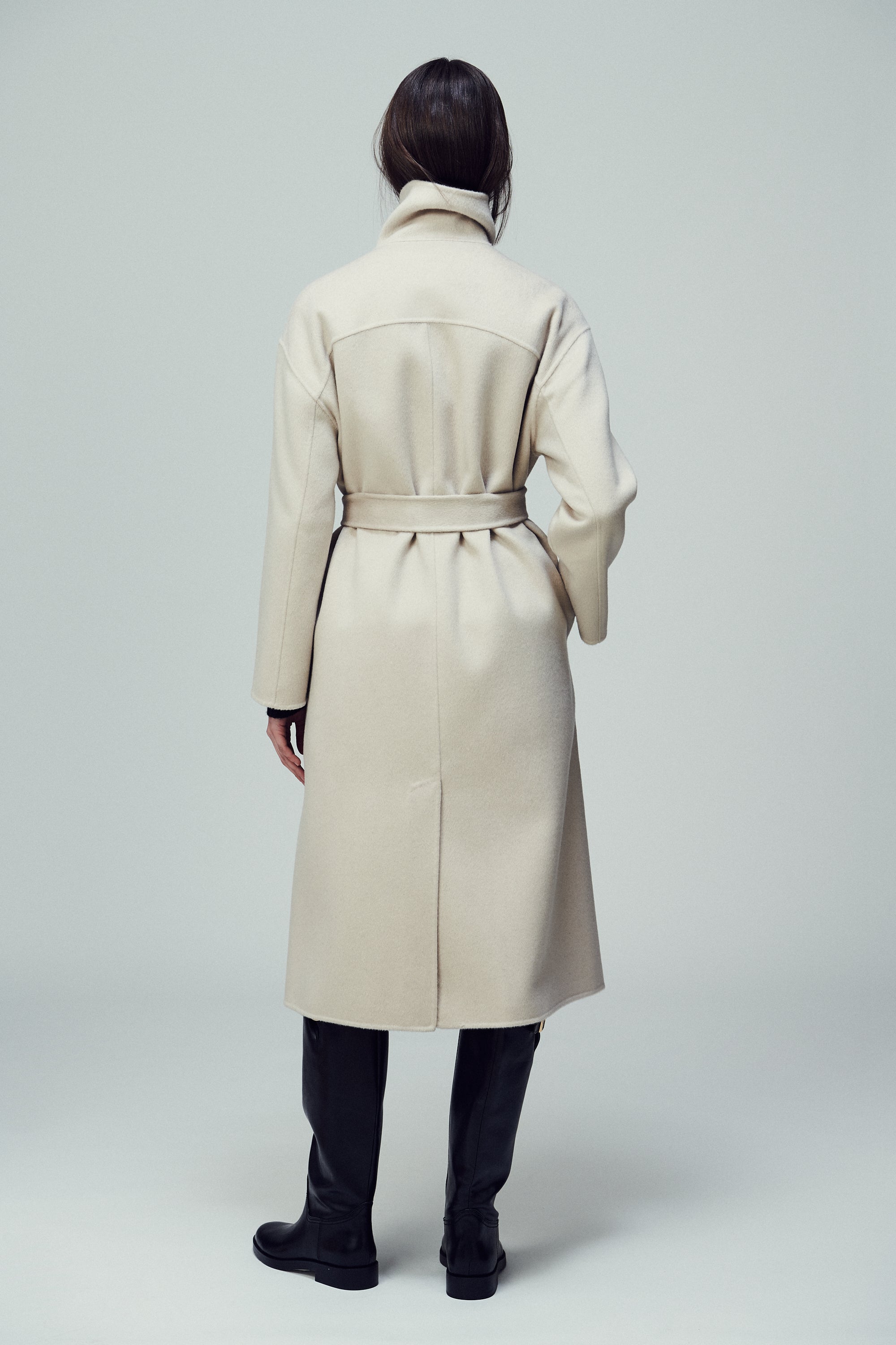Paris High-Neck Coat Mother of Pearl