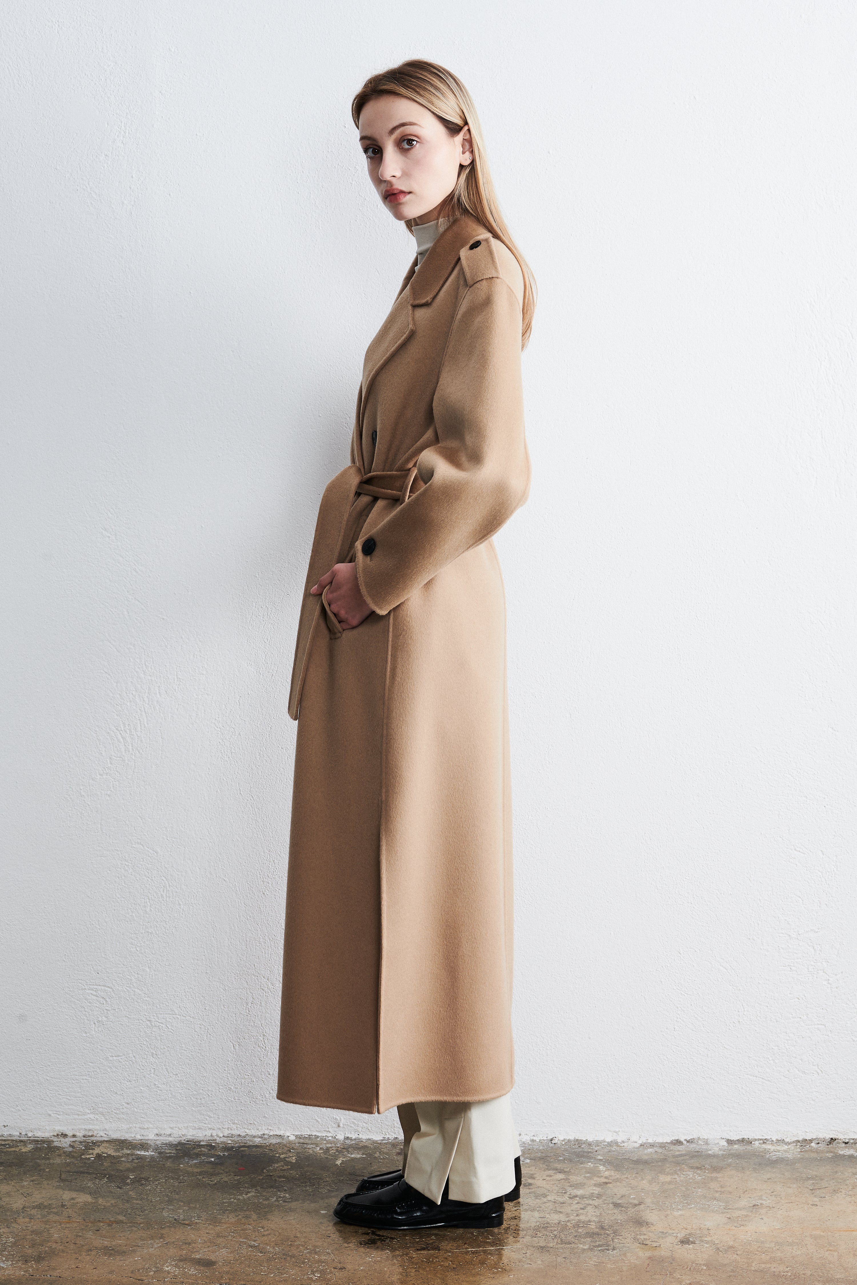 New York Long Trenchcoat Desert