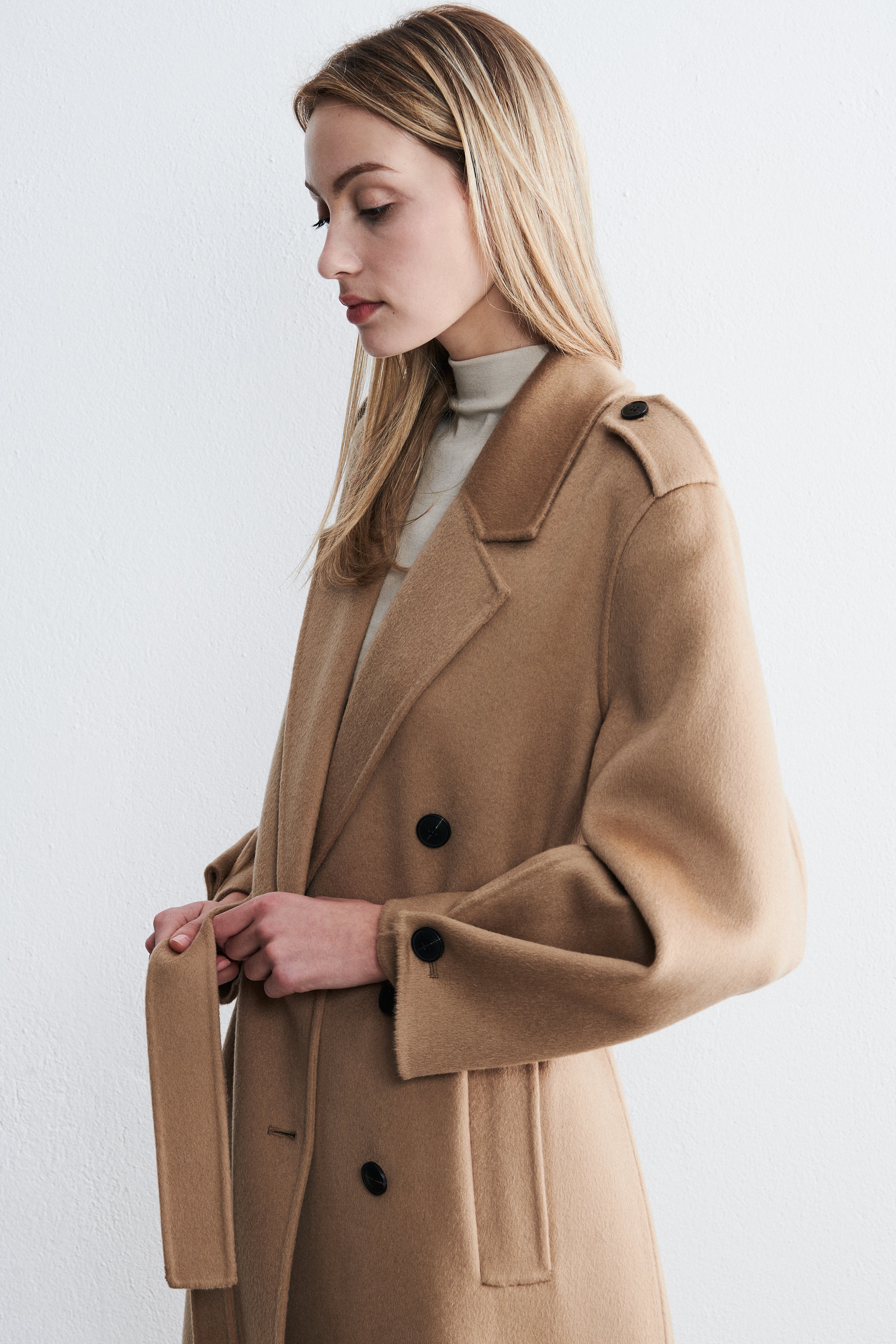 New York Long Trenchcoat Desert