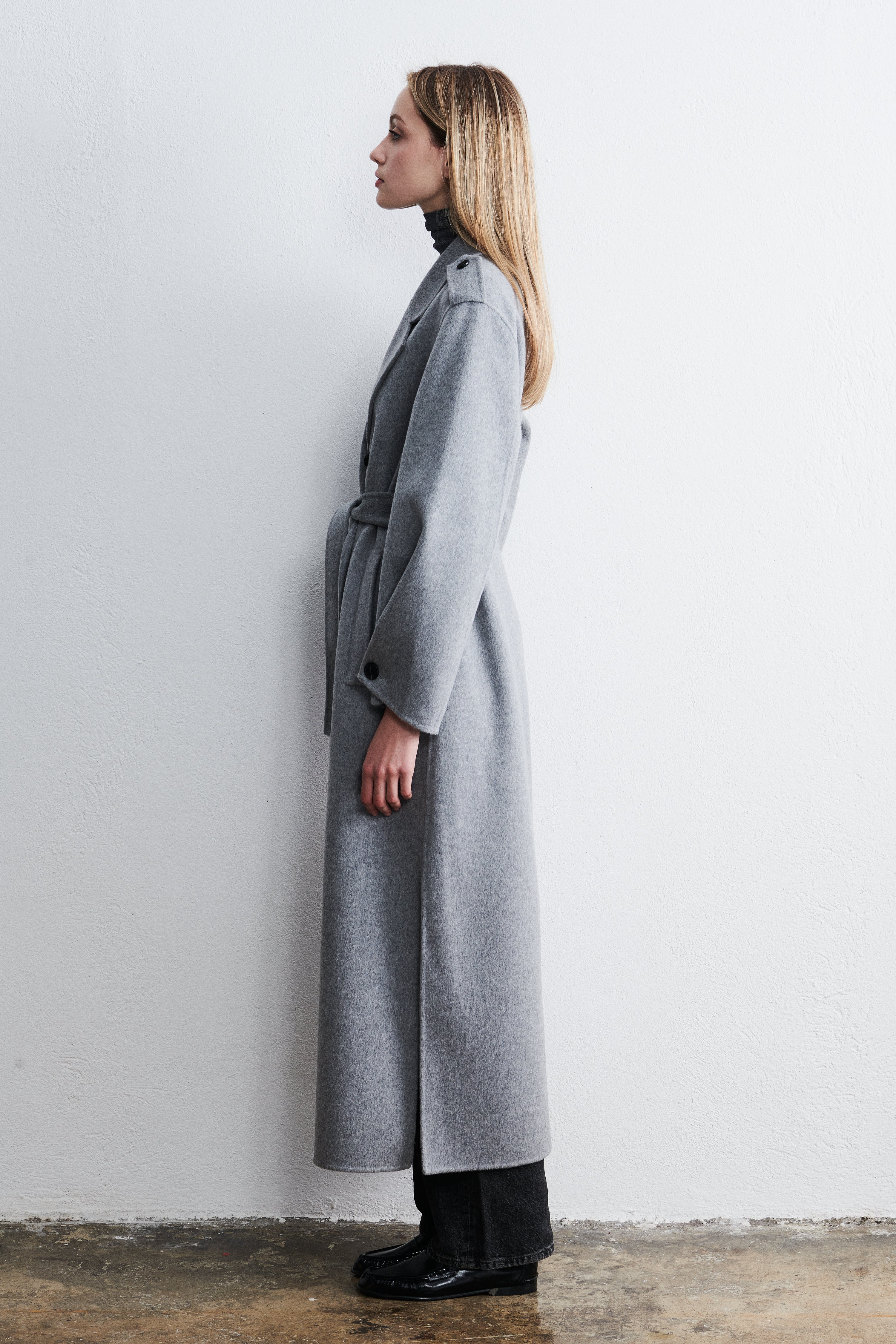 New York Long Trenchcoat Winter Cloud
