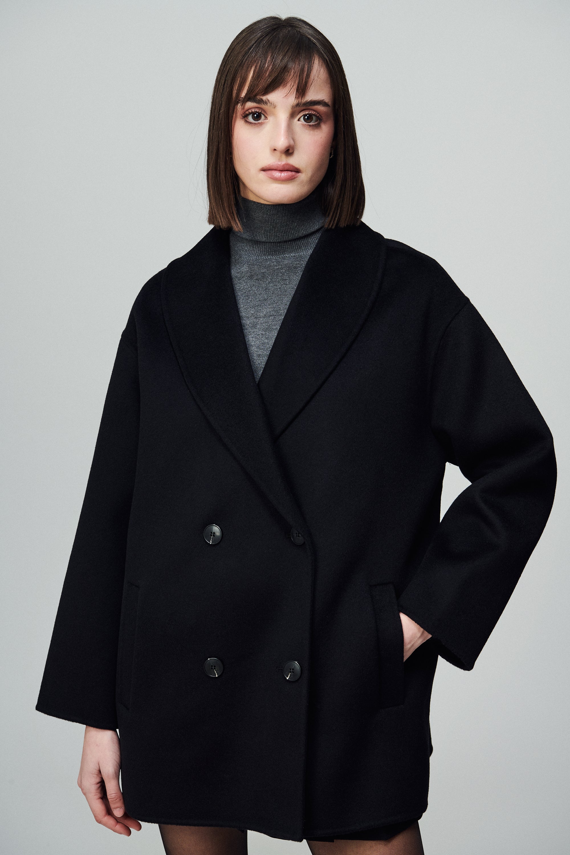 Brooklyn Round Lapel Coat Noir