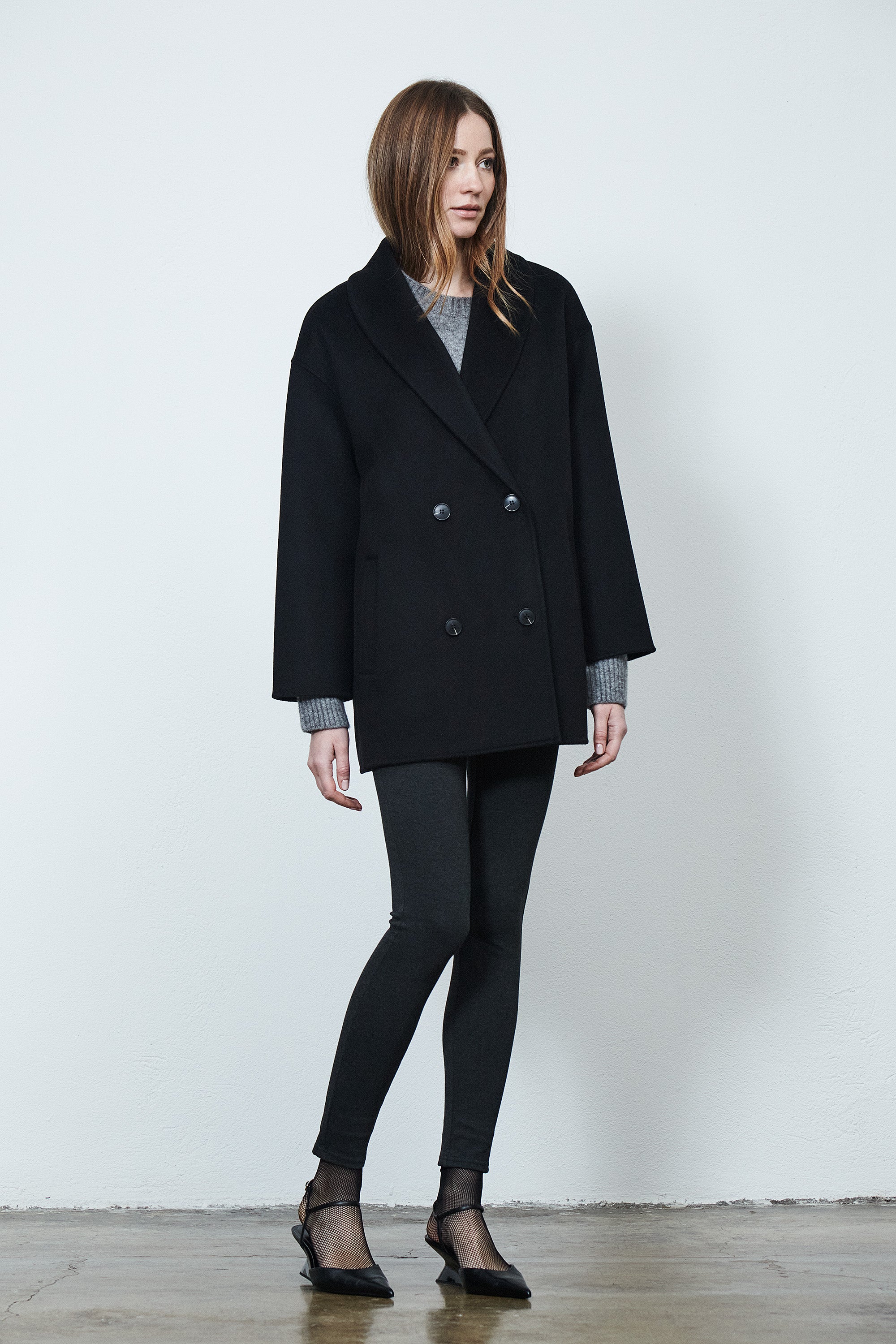 Brooklyn Round Lapel Coat Noir